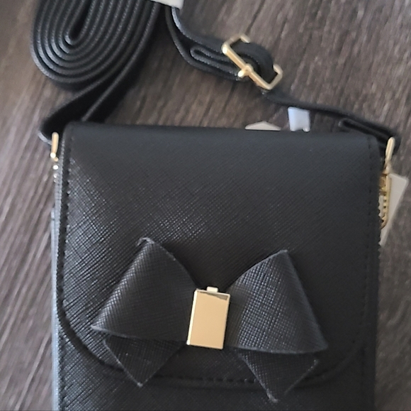 PARK AVE COLLECTION PHONE CROSSBODY BAG BLACK MULTI SECTIONAL DETACHABLE STRAP - Picture 7 of 12